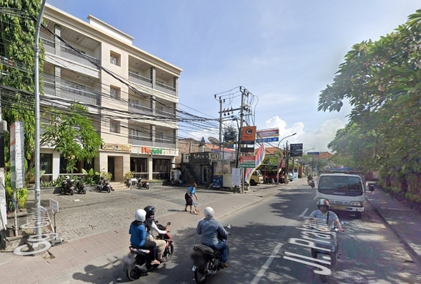 lelang hotel di bali