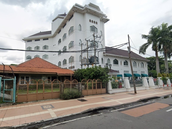 dijual rumah hitung tanah