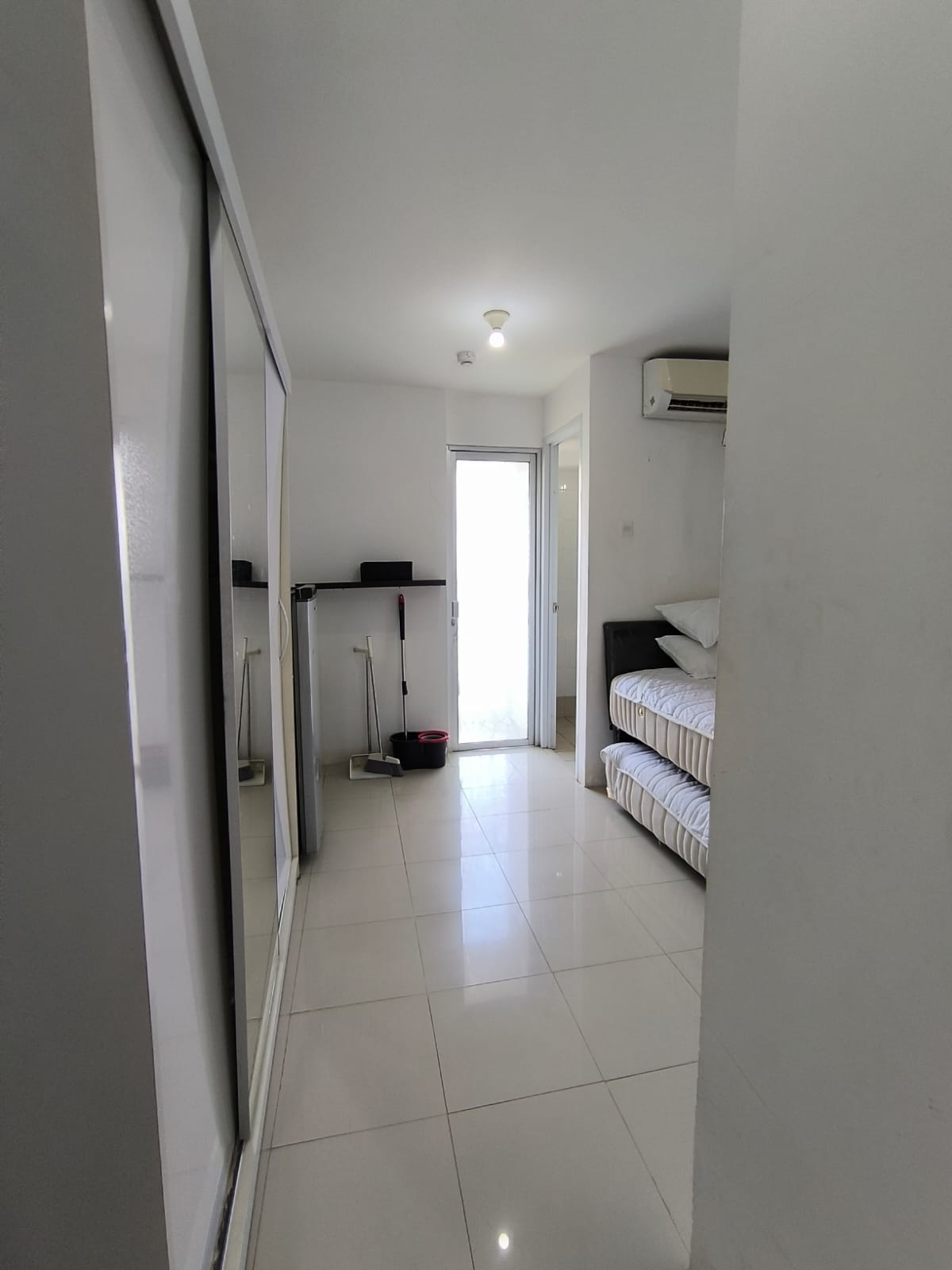 Apartemen Bassura City dijual