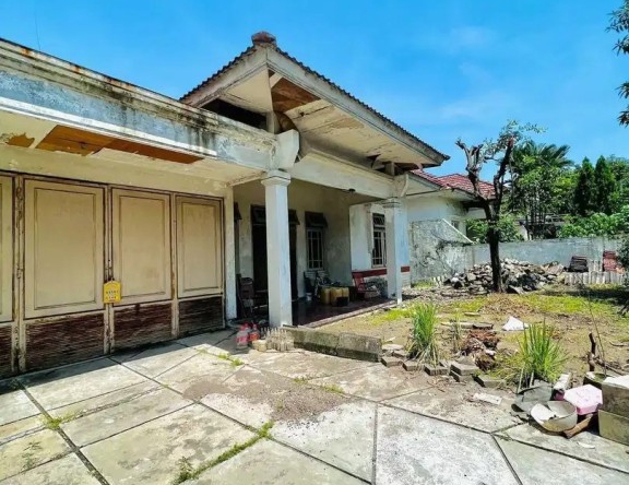 Rumah tua hitung tanah