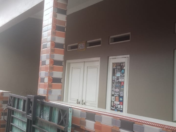 Jual rumah Ciracas Jaktim