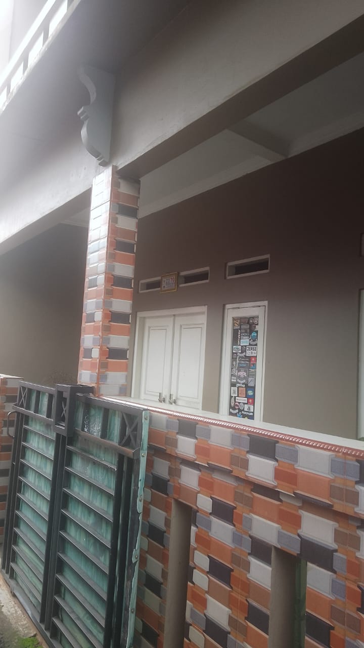 Jual rumah Ciracas Jaktim