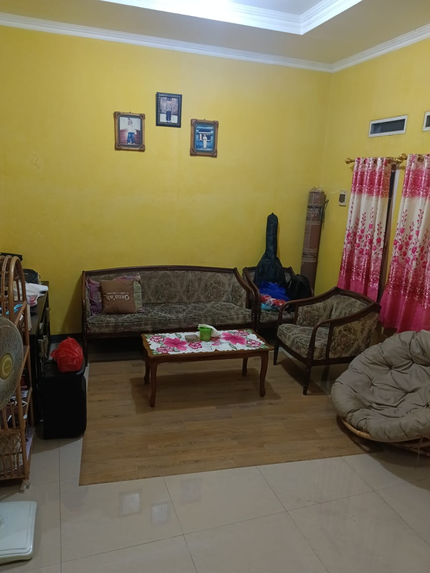 Jual rumah Ciracas Jaktim