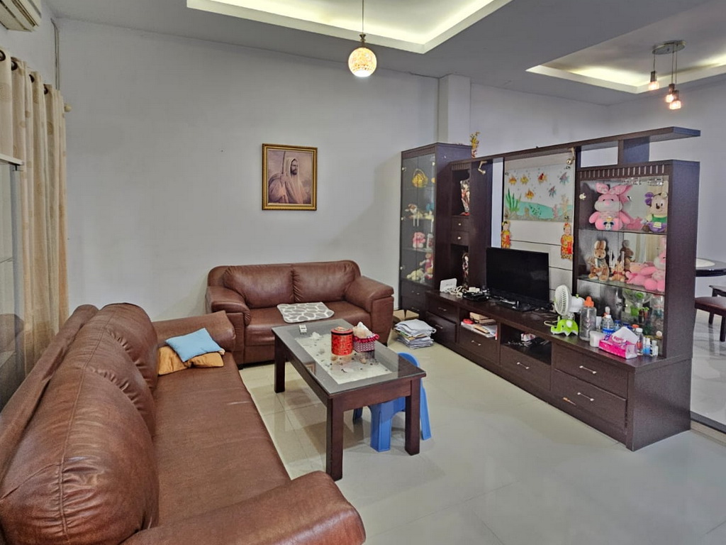 Cemara Asri dijual