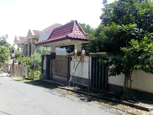Rumah mewah dijual di Semarang
