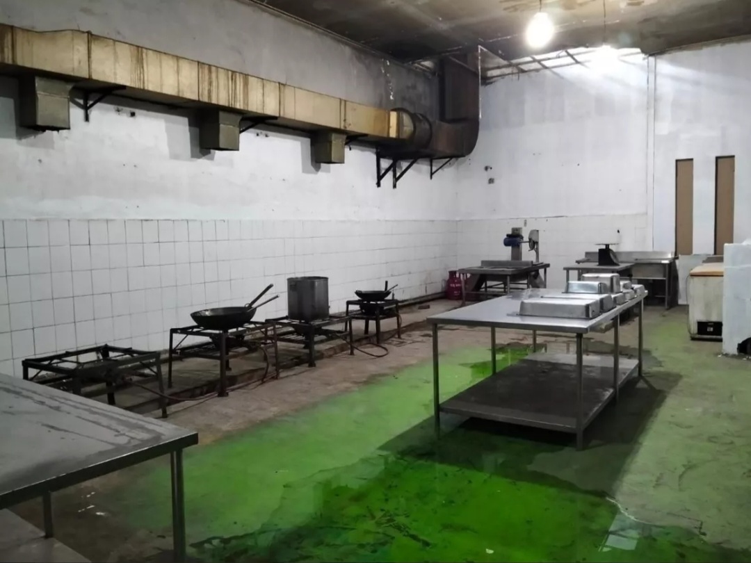 Dijual Rumah Usaha