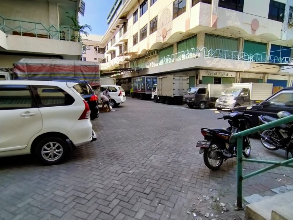 Ruko di Surabaya dijual