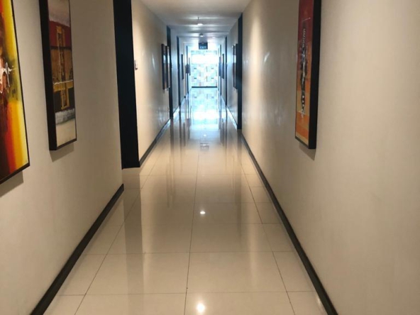 Jual apartemen Solo Paragon