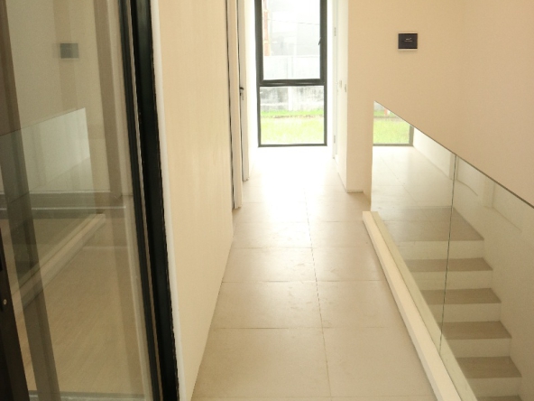 Rumah baru dijual di Surabaya