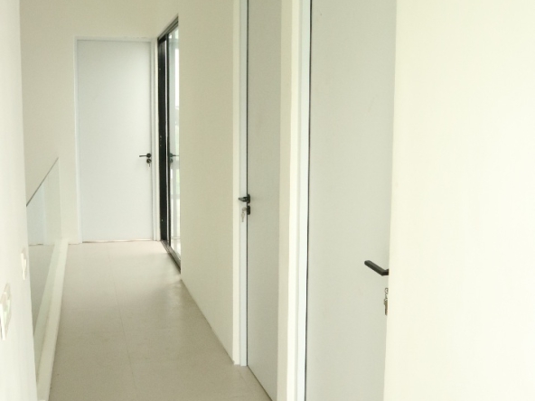 Rumah baru dijual di Surabaya