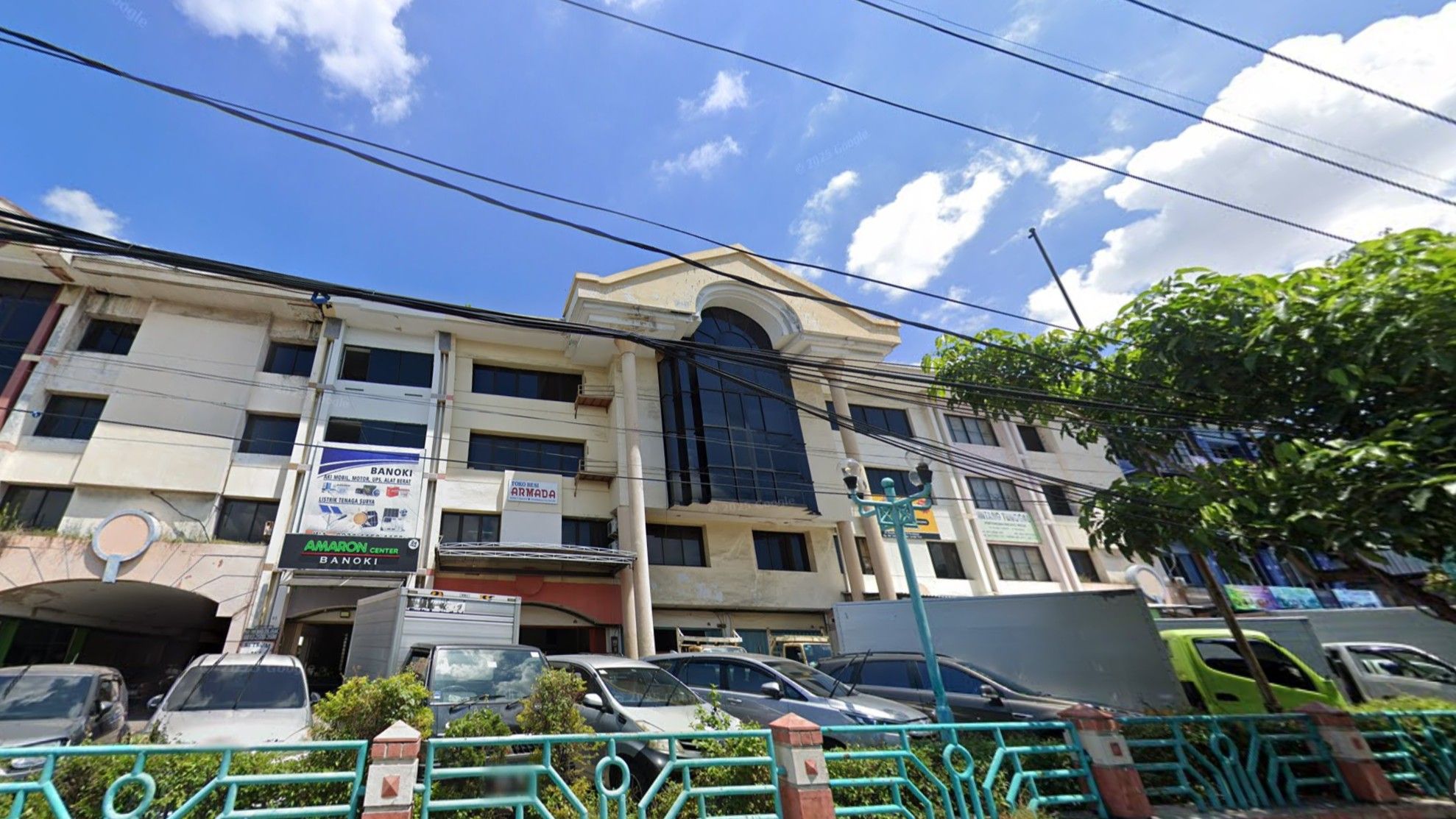 Ruko di Surabaya dijual
