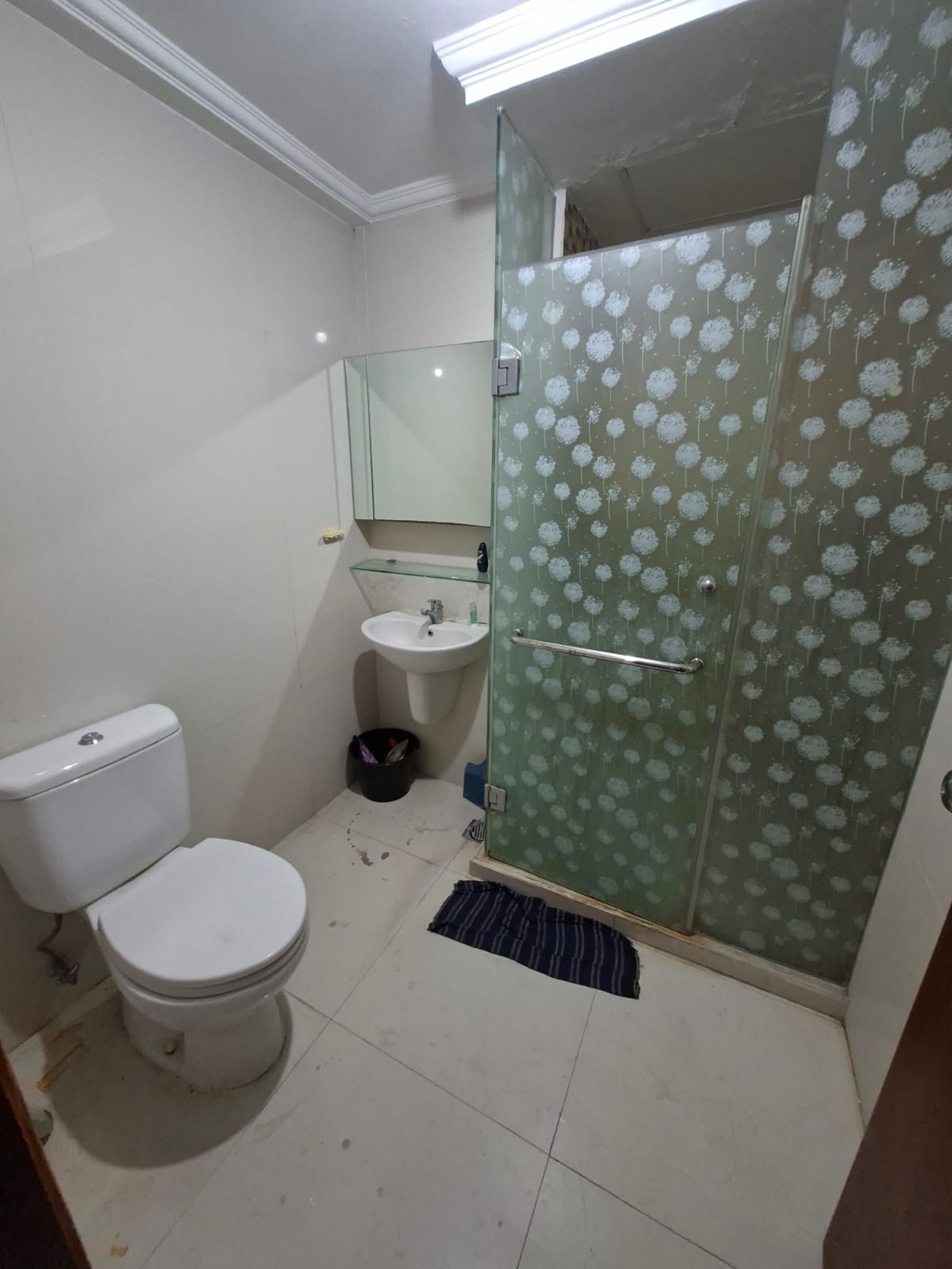Sewa apartemen Waterplace Residence