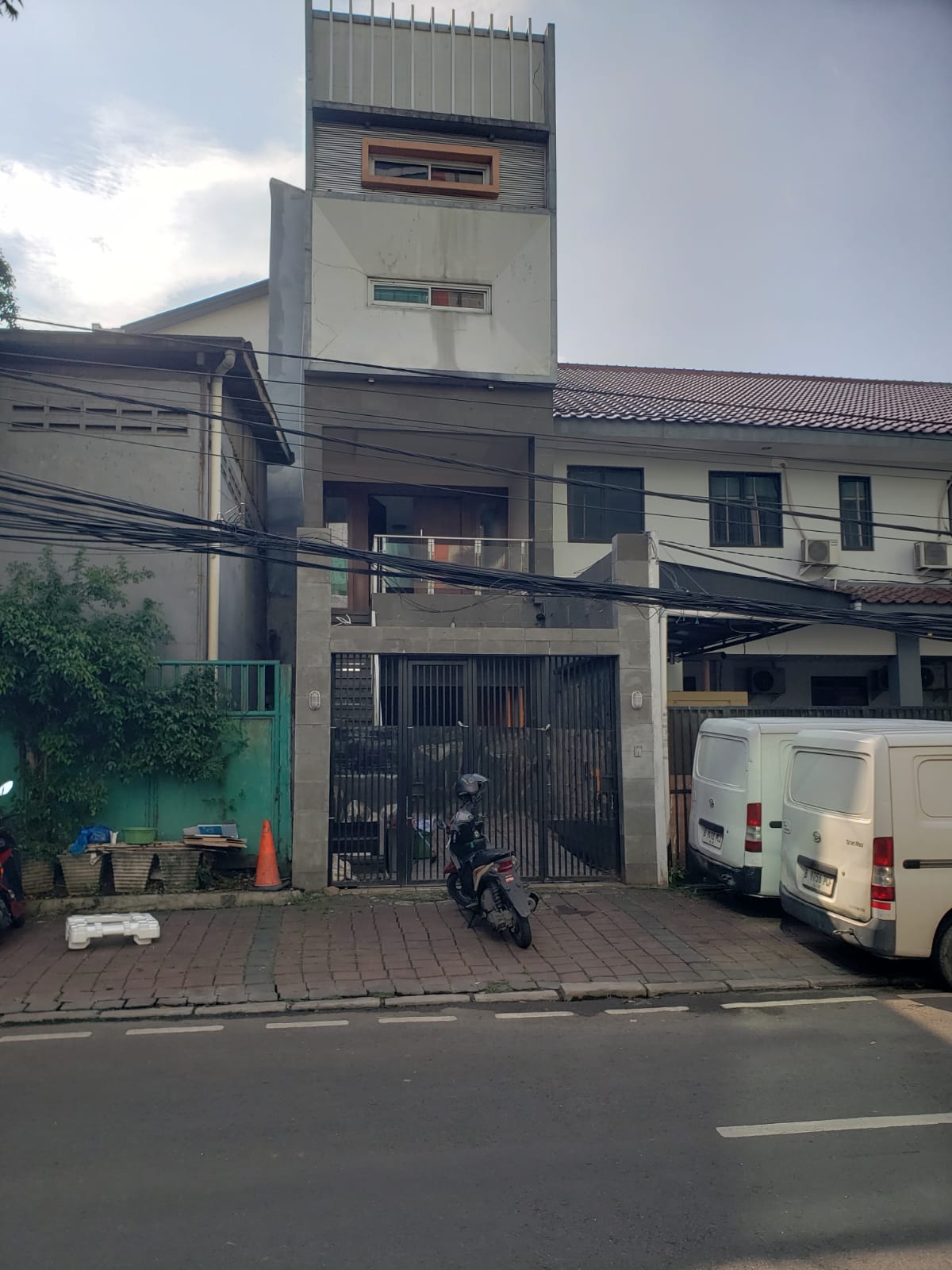rumah dijual senen