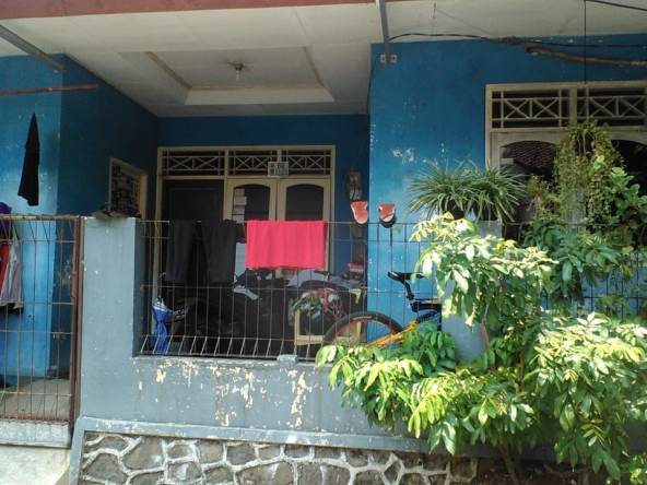 Dijual rumah hitung tanah