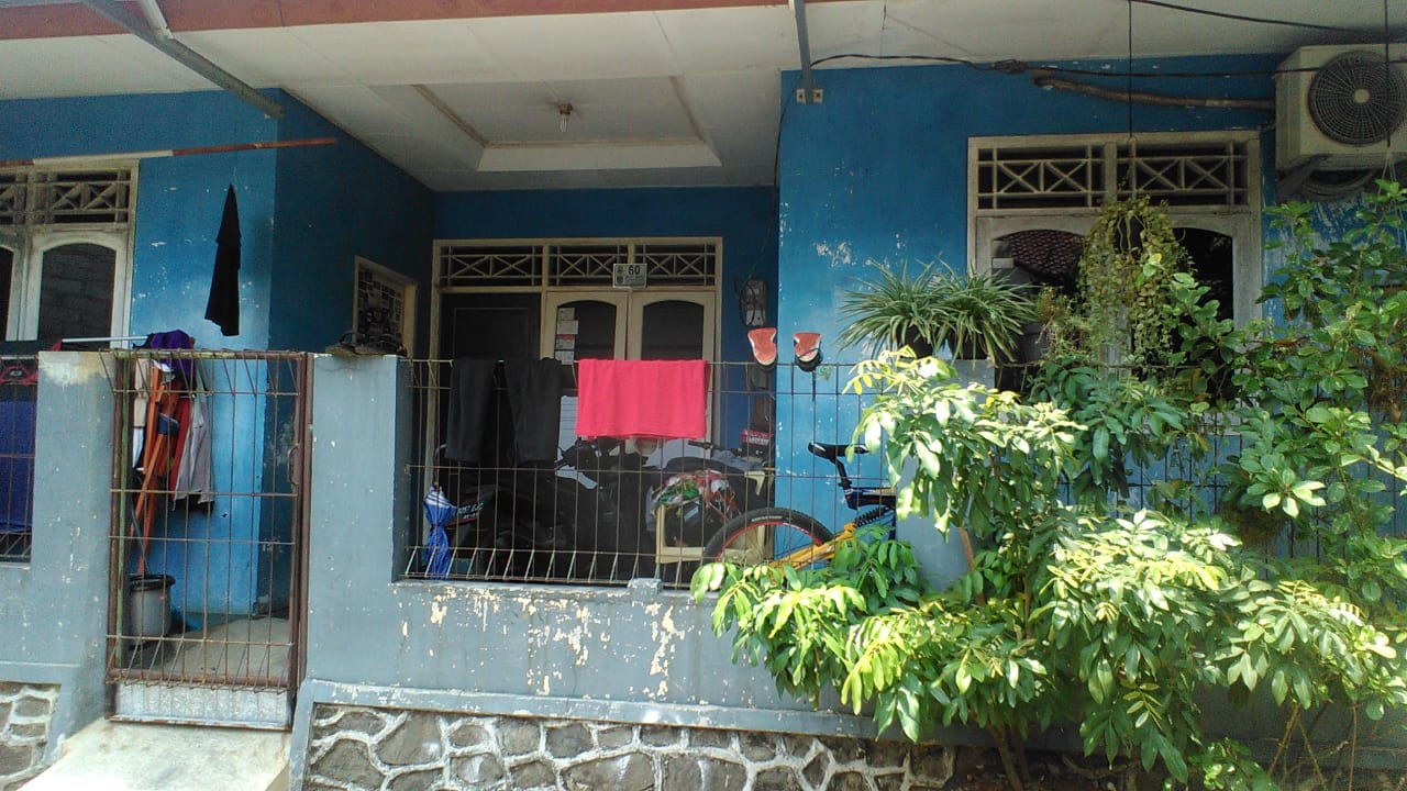 Dijual rumah hitung tanah