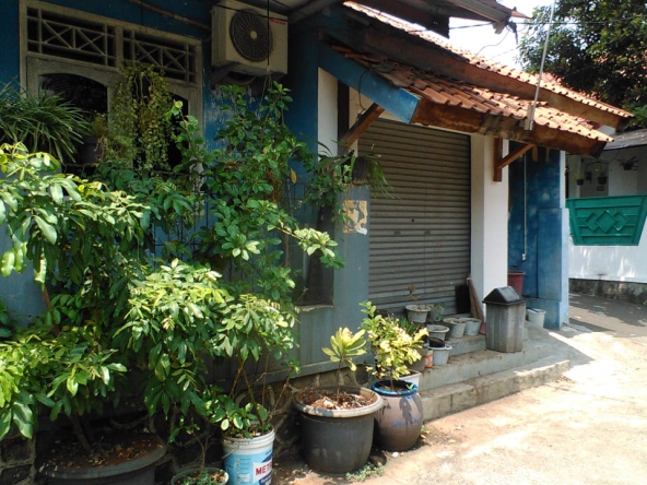 Dijual rumah hitung tanah