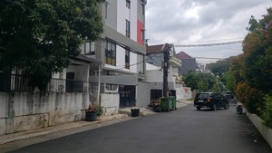 Rumah dijual di Pluit Permai