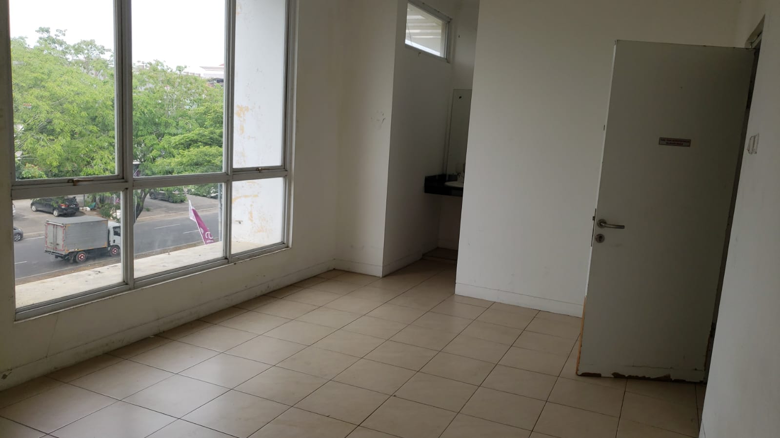 Sewa ruko Harapan Indah