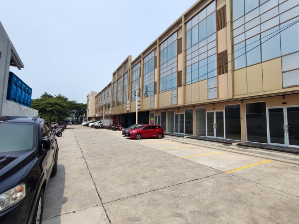 Ruko grand Boulevard Duta Garden