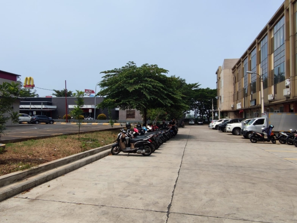 Ruko grand Boulevard Duta Garden