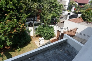 Jual rumah di Mampang Prapatan