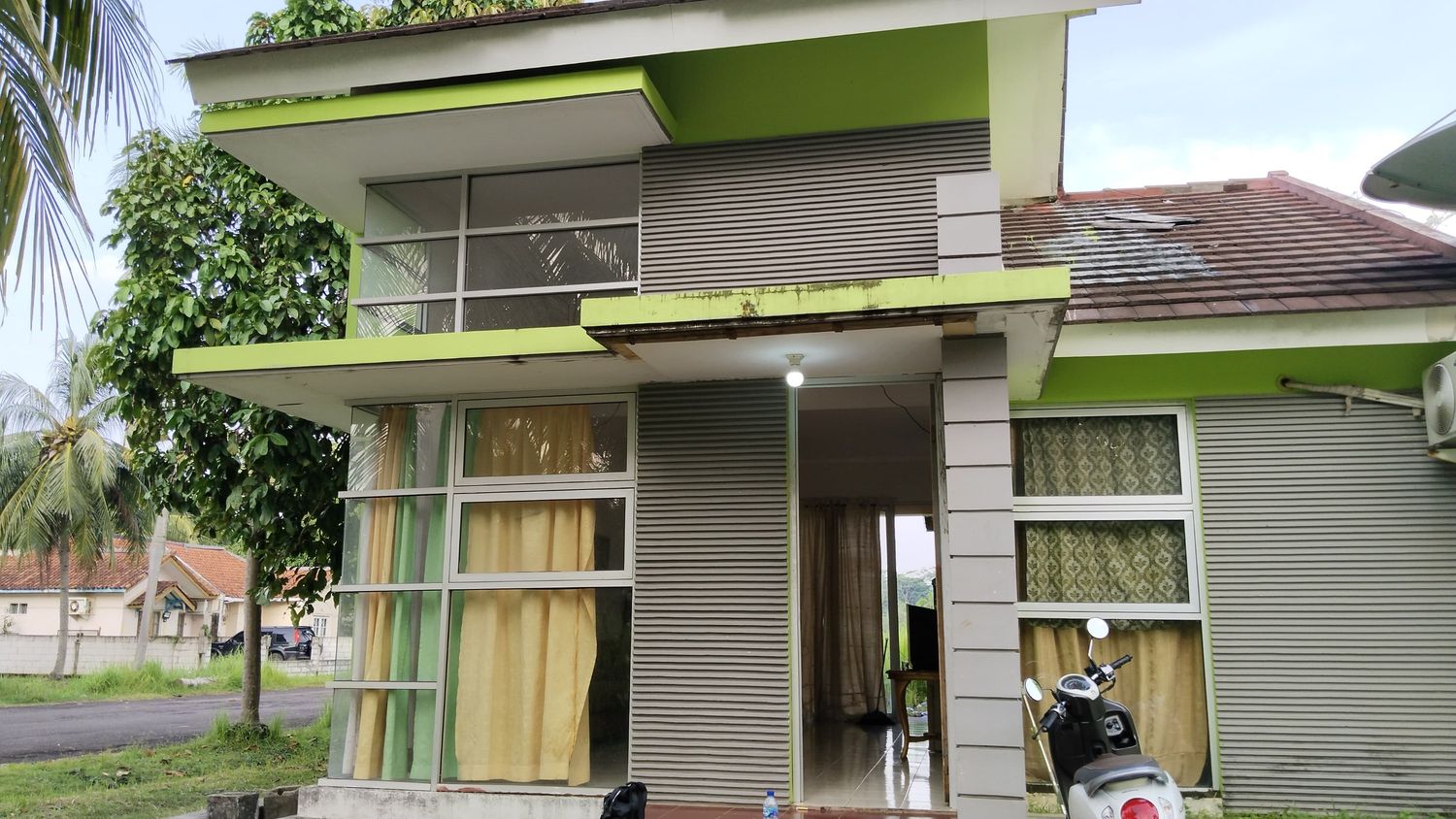 Jual Villa di Anyer