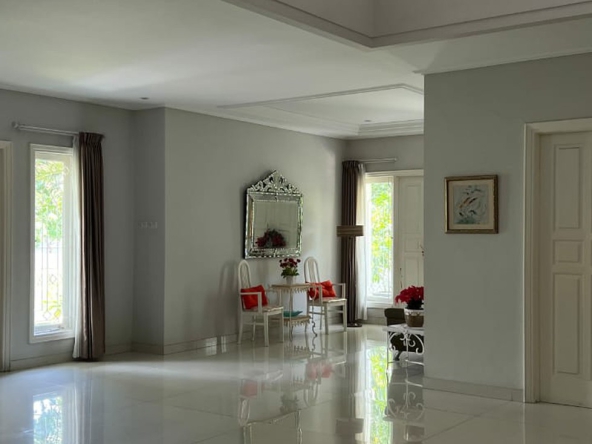 Rumah minimalis Surabaya