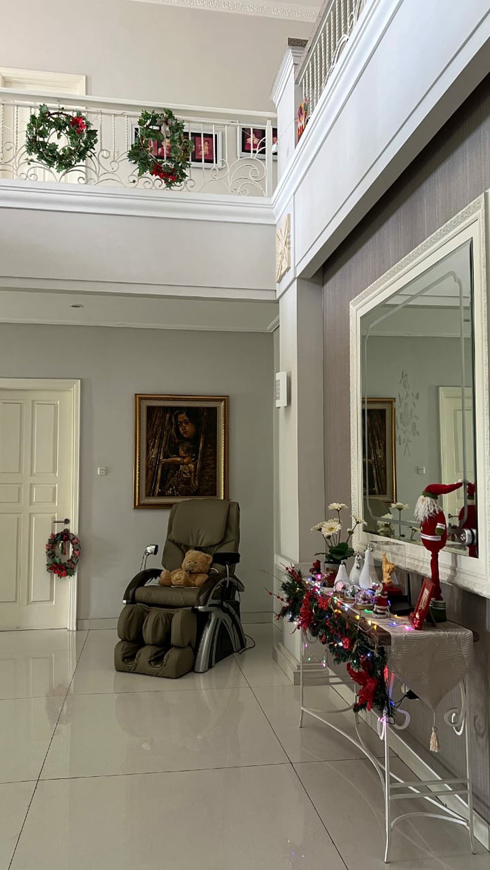 Rumah minimalis Surabaya