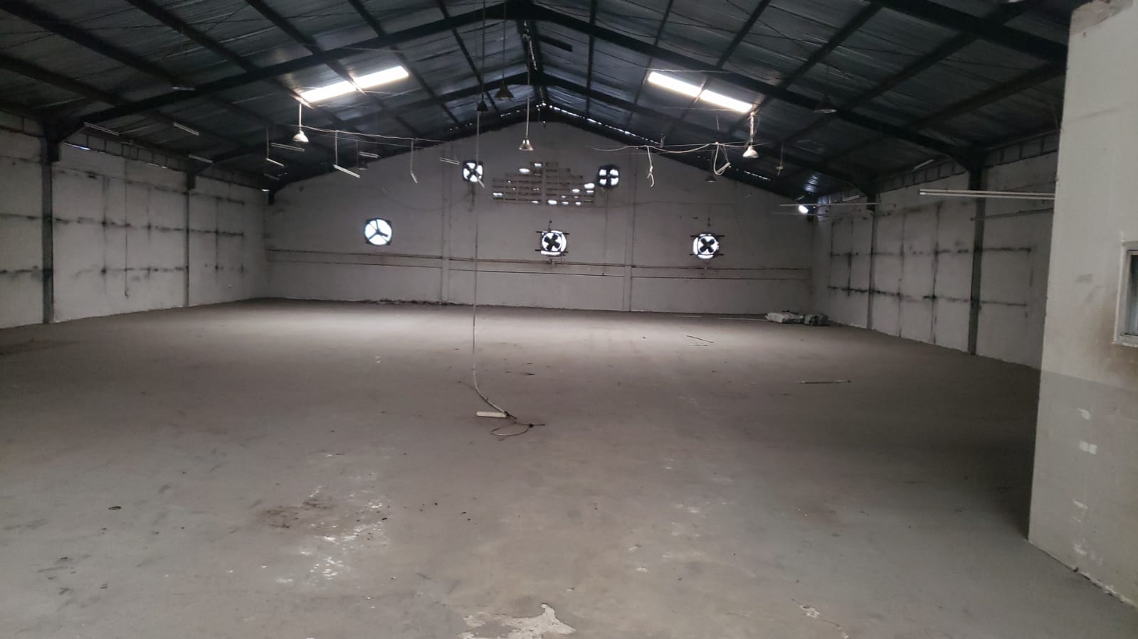 Gudang di jual di Tangerang