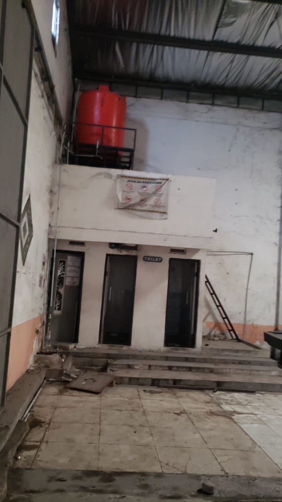 Gudang di jual di Tangerang