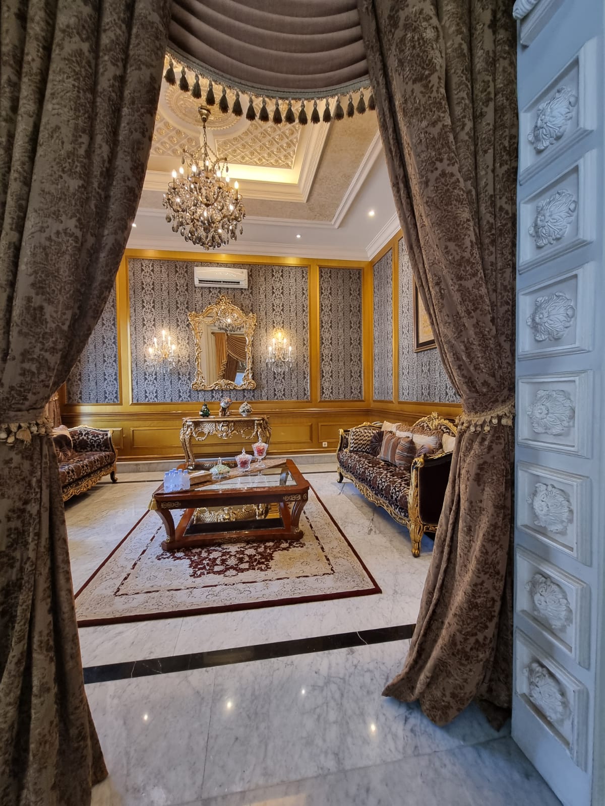 Rumah mewah dijual Cilandak