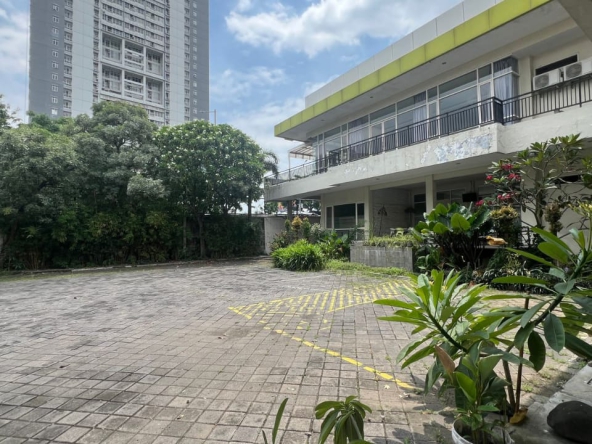 Jual gedung di Surabaya