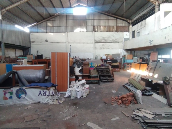Gudang di Surabaya