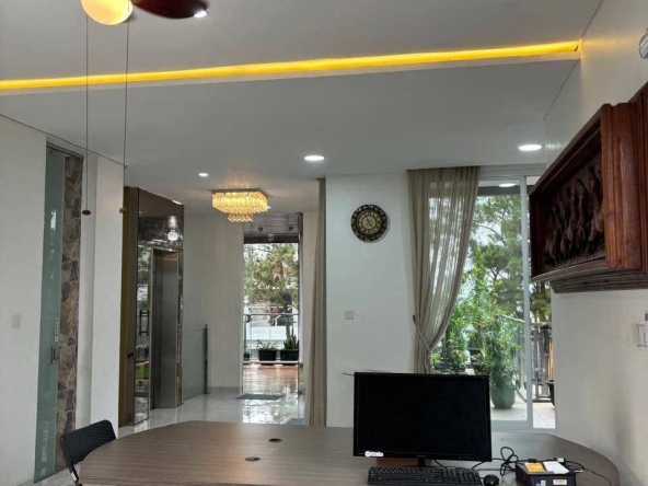 Jual rumah Gading Serpong