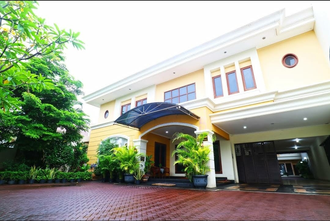 Rumah kost di Surabaya dijual
