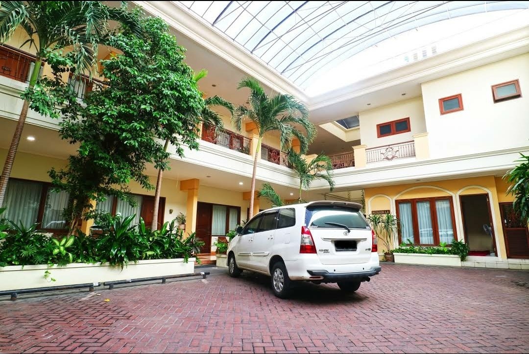 Rumah kost di Surabaya dijual