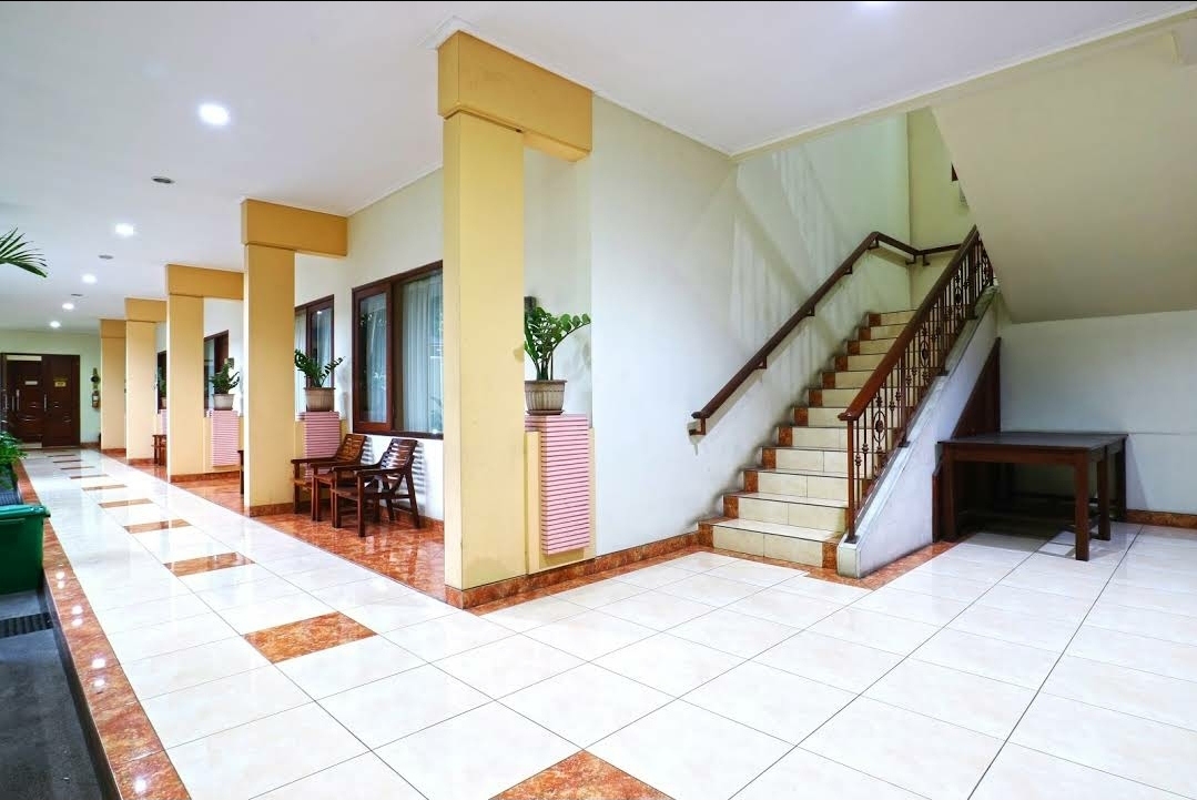Rumah kost di Surabaya dijual