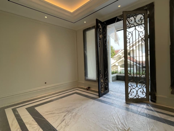 Jual Rumah di Kebayoran Baru