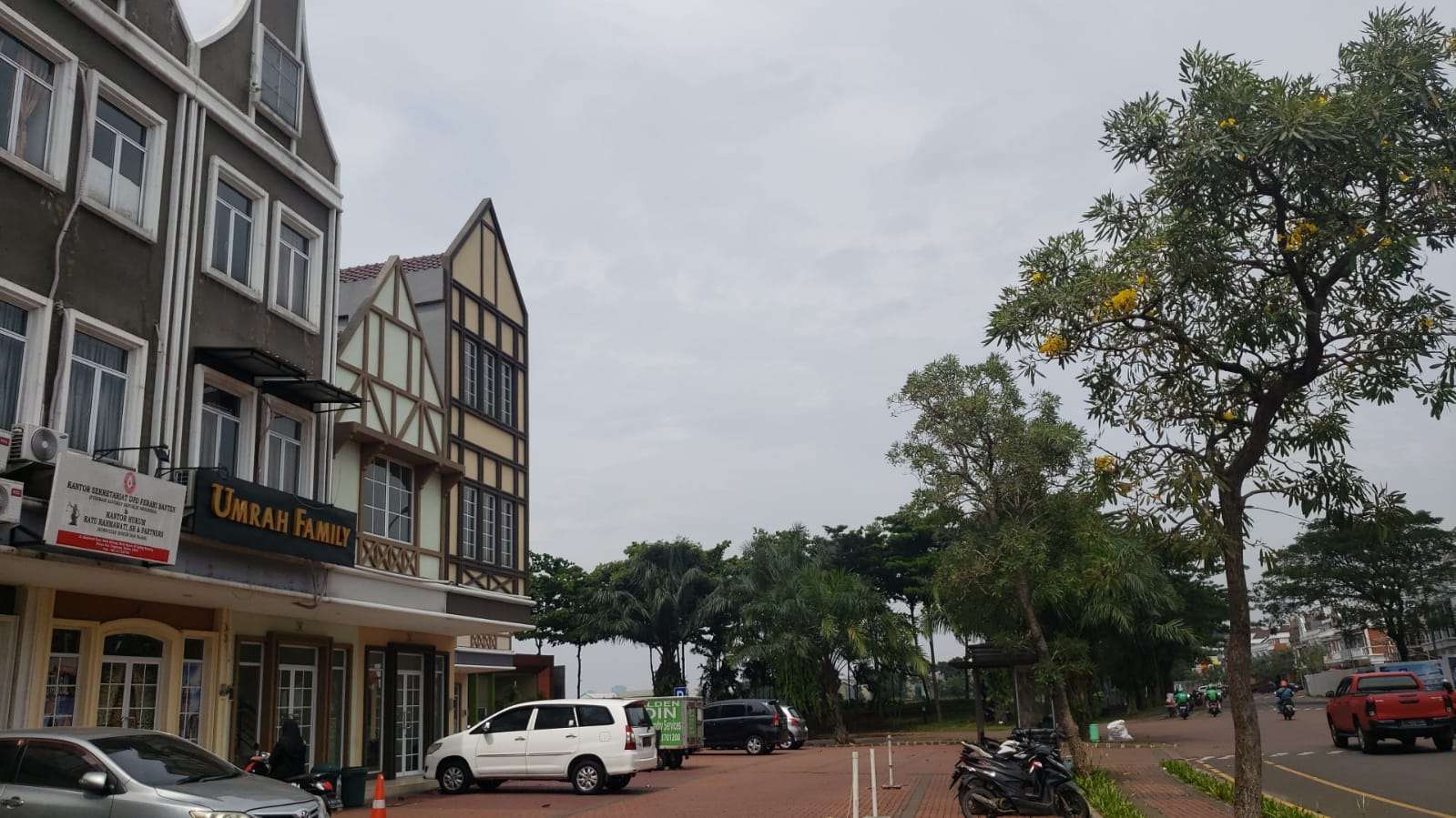 ruko di Gading Serpong