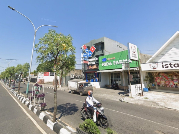 dijual Showroom