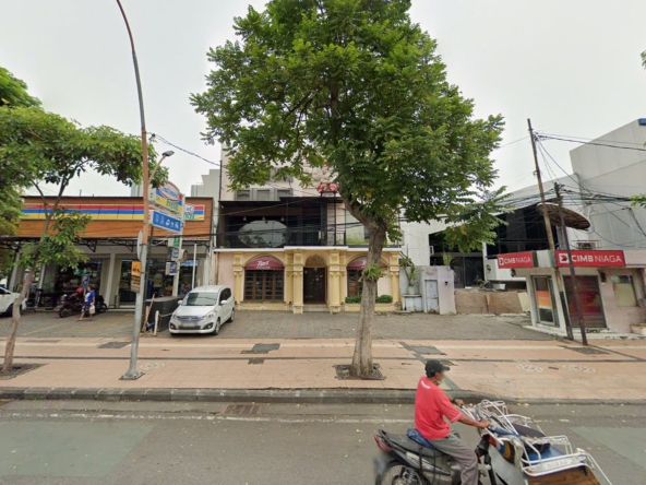 Rumah usaha Surabaya