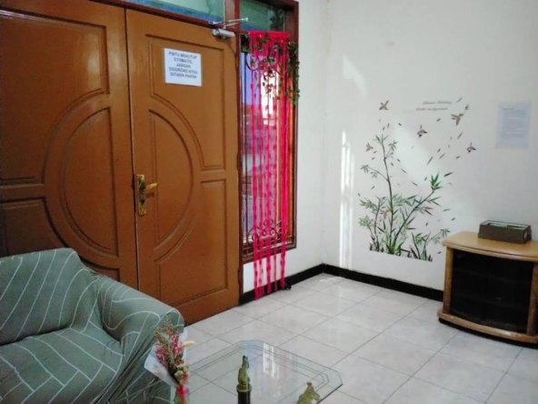 kos Ubaya