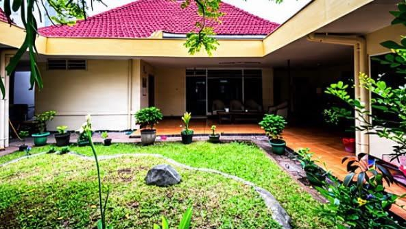Rumah Strategis Surabaya