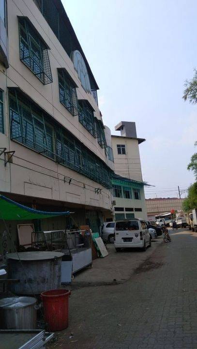 ruko Artha Center