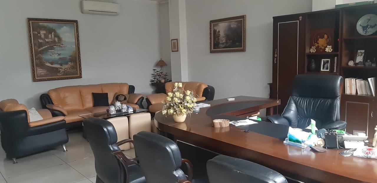 Gedung kantor Dijual