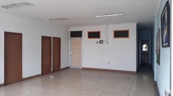 Gedung kantor Dijual