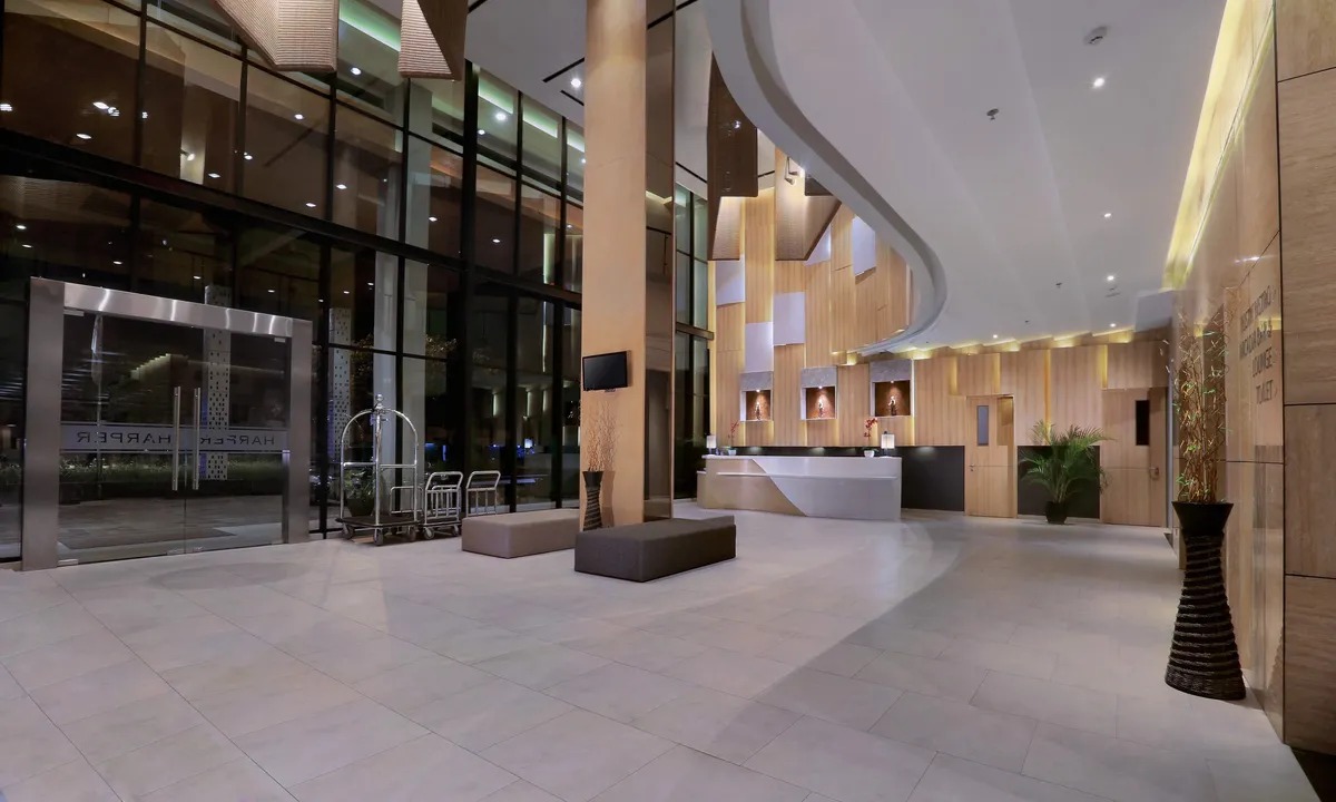 hotel dijual