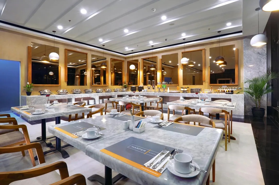 hotel dijual