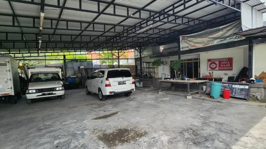 Rumah di pusat kota