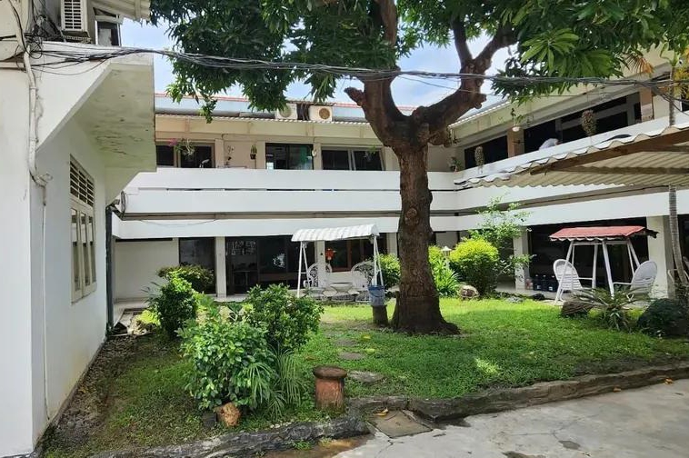 Rumah di pusat kota